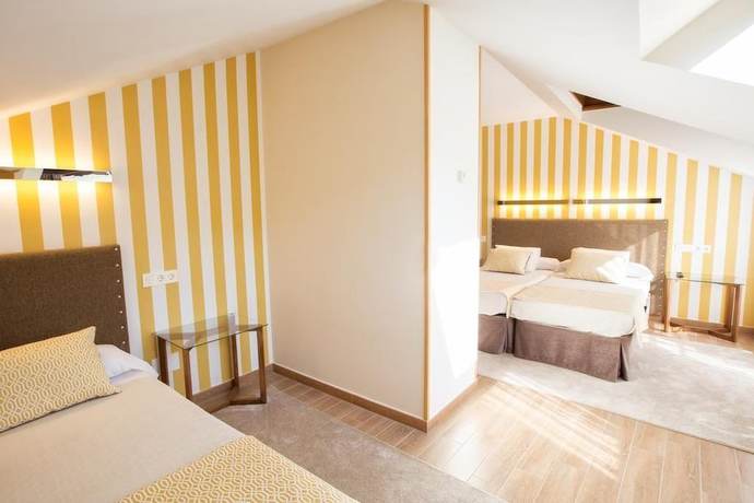 Imagen de la habitación del Hotel La Casona de Llerices. Foto 7