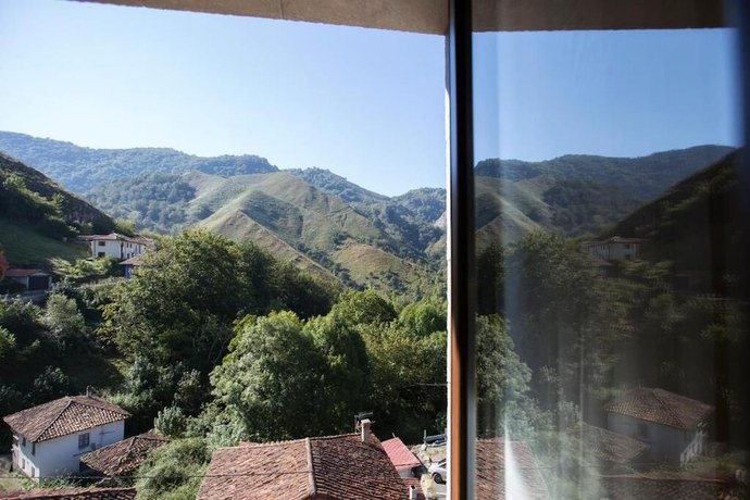 Imagen de la habitación del Hotel La Casona de Llerices. Foto 14