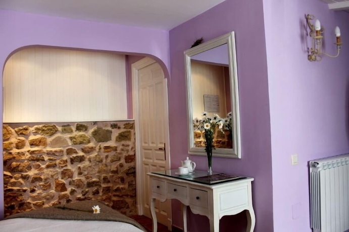 Imagen de la habitación del Hotel La Casona de Luc&iacute;a. Foto 3