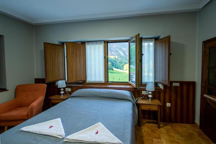 Imagen de la habitación del Hotel La Casona de Rey. Foto 3