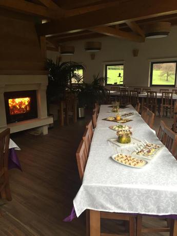Imagen del bar/restaurante del Hotel La Casona de Rey. Foto 2