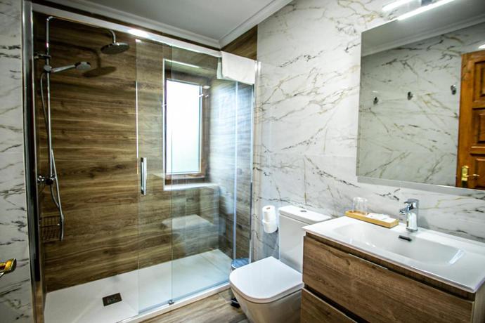 Imagen de la habitación del Hotel La Casona de Rey. Foto 8