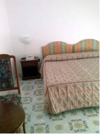 Imagen de la habitación del Hotel La Castellana, Belvedere Marittimo. Foto 2