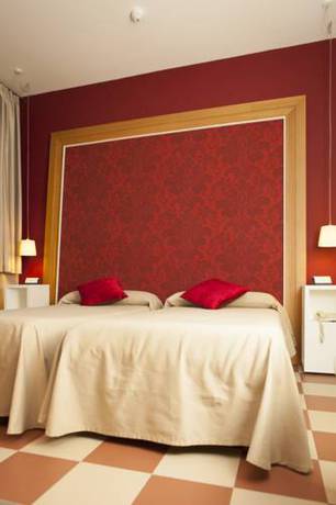 Imagen de la habitación del Hotel La Castellana, Benasal. Foto 13