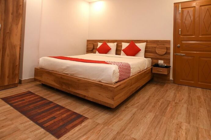 Imagen de la habitación del Hotel La Castle Residency. Foto 8