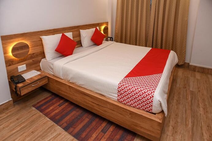 Imagen de la habitación del Hotel La Castle Residency. Foto 9