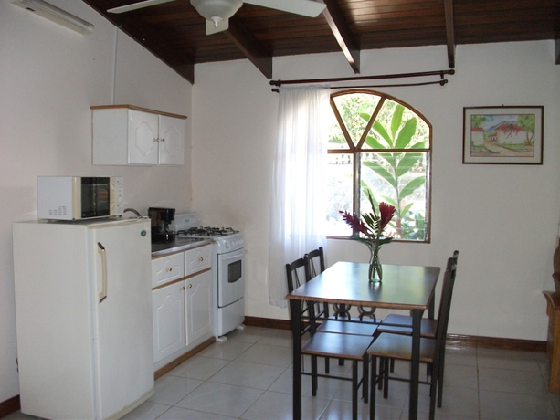 Imagen de la habitación del Hotel La Catalina and Suites. Foto 14