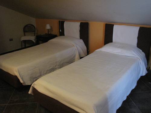 Imagen de la habitación del Hotel La Cavalera. Foto 4