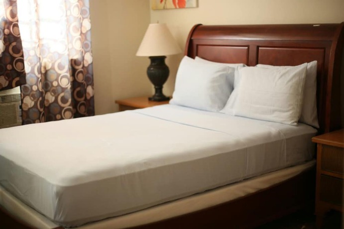 Imagen de la habitación del Hotel La Cayenna H&ocirc;tel et Restaurant. Foto 6
