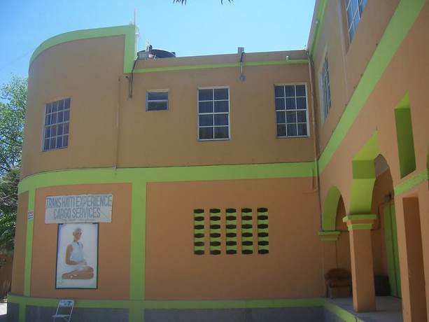 Imagen de la habitación del Hotel La Cayenna H&ocirc;tel et Restaurant. Foto 10
