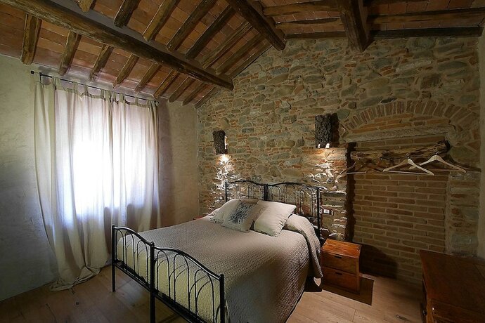 Imagen general del Hotel La Cerreta - Terme di Sassetta. Foto 1