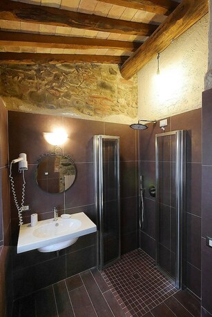 Imagen general del Hotel La Cerreta - Terme di Sassetta. Foto 17