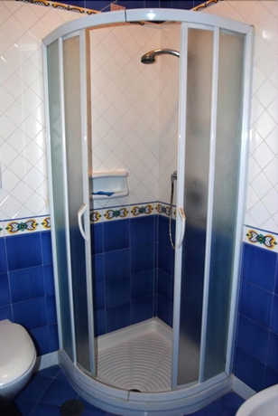 Imagen de la habitación del Hotel La Certosa. Foto 19