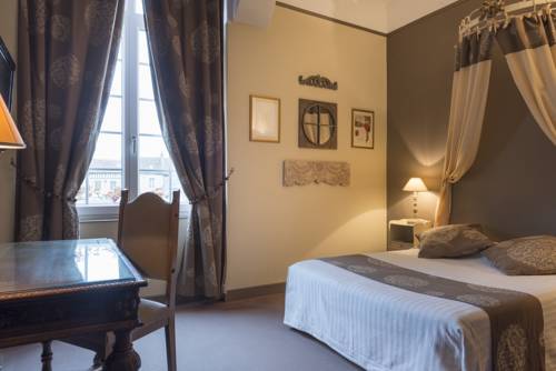 Imagen de la habitación del Hotel La Cha&icirc;ne D'or. Foto 5