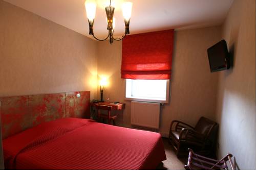 Imagen de la habitación del Hotel La Chaumette. Foto 16