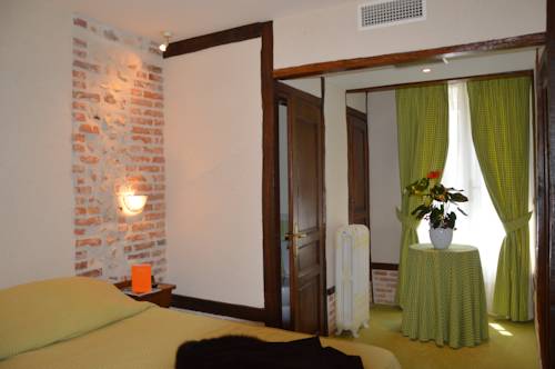 Imagen de la habitación del Hotel La Chaumi&egrave;re, Aubigny-sur-N&egrave;re. Foto 10