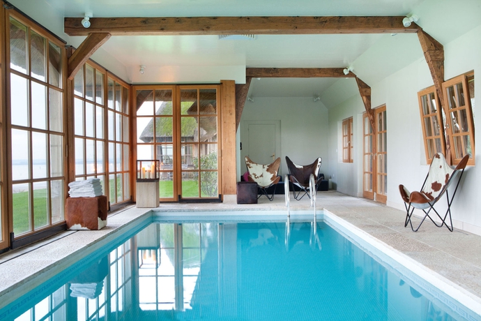 Imagen de la piscina del Hotel La Chaumi&egrave;re, Honfleur. Foto 9