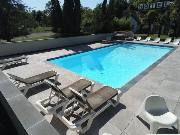 Imagen general del Hotel La Chaumière du Bois. Foto 11