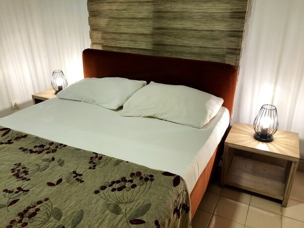 Imagen general del Hotel La Chaumiere, Bakaribougou. Foto 11