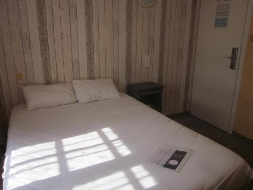 Imagen general del Hotel La Chaumiere, La Borderie. Foto 3