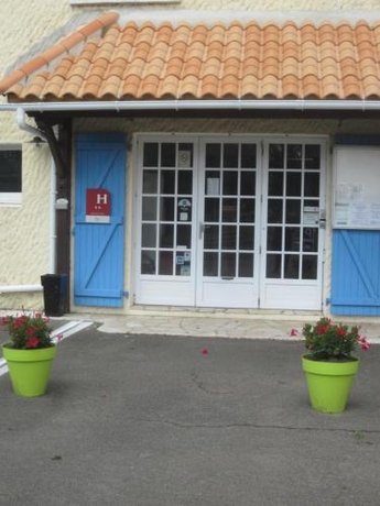 Imagen general del Hotel La Chaumiere, La Borderie. Foto 4