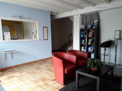 Imagen general del Hotel La Chaumiere, La Borderie. Foto 5