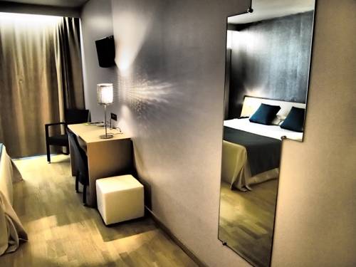 Imagen de la habitación del Hotel La Chaumiere, Quillan. Foto 4