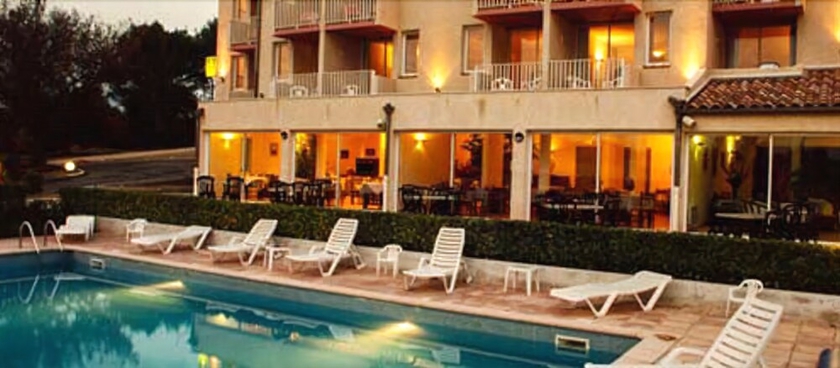 Imagen de la piscina del Hotel La Ch&ecirc;neraie. Foto 19