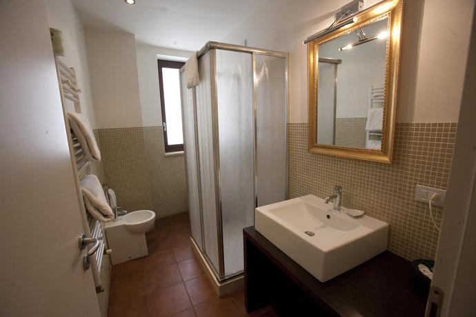 Imagen de la habitación del Hotel La Chicca Palace. Foto 7