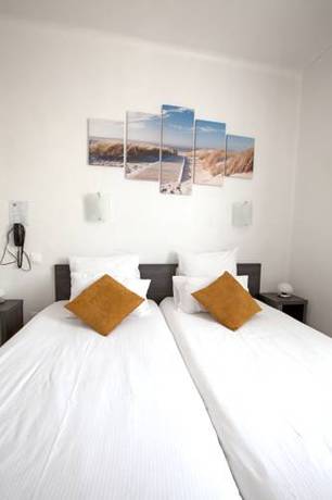 Imagen de la habitación del Hotel La Chipaudi&egrave;re. Foto 4