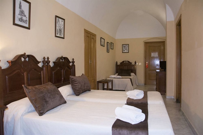 Imagen de la habitación del Hotel La Chiquita. Foto 11
