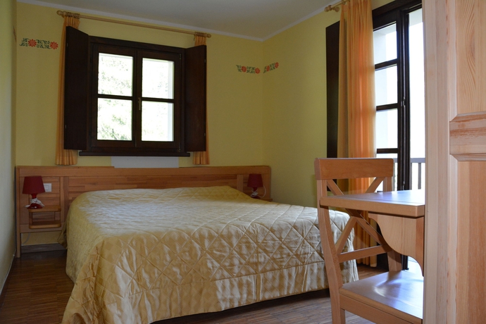 Imagen de la habitación del Hotel La Cialvrina Resort. Foto 9