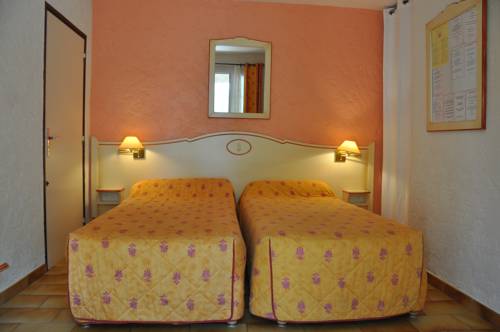 Imagen de la habitación del Hotel La Cigali&egrave;re. Foto 2
