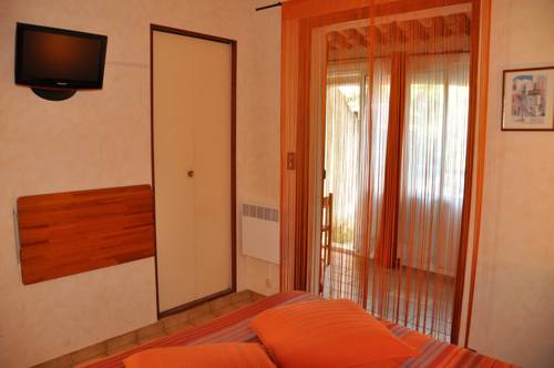 Imagen de la habitación del Hotel La Cigali&egrave;re. Foto 6