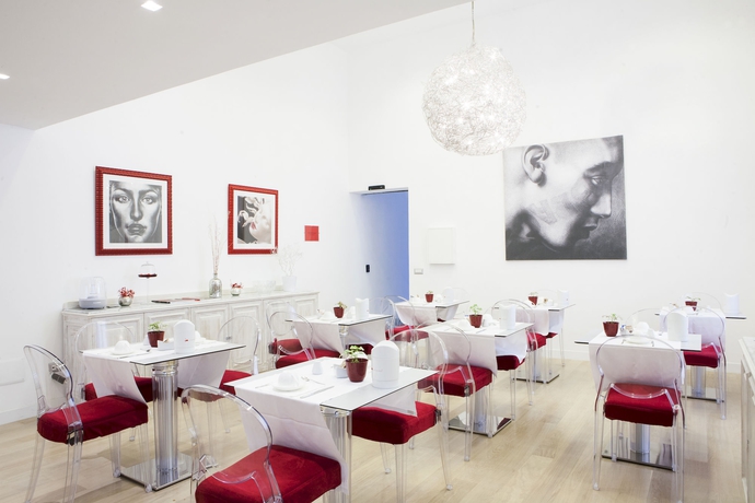 Imagen del bar/restaurante del Hotel La Ciliegina Lifestyle. Foto 3