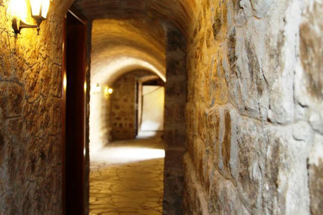 Imagen de los interiores del Hotel La Circasiana. Foto 9