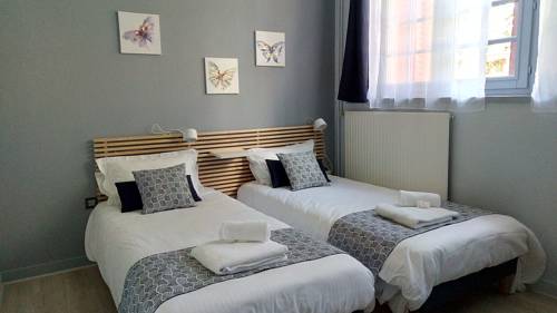 Imagen de la habitación del Hotel La Citadelle De Conflans. Foto 3