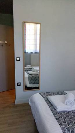 Imagen de la habitación del Hotel La Citadelle De Conflans. Foto 14