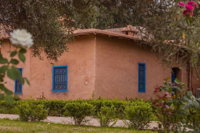 Imagen de la habitación del Hotel La Cl&eacute; Des Huiles. Foto 9