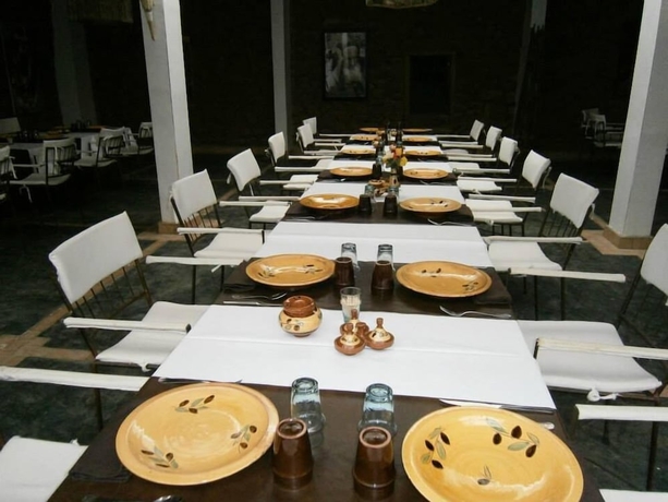 Imagen del bar/restaurante del Hotel La Cl&eacute; Des Huiles. Foto 4