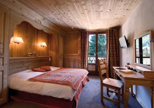 Imagen de la habitación del Hotel La Clef Des Champs. Foto 11
