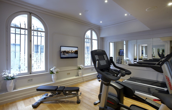 Imagen de los interiores del Hotel La Clef Louvre Paris By The Crest Collection. Foto 11