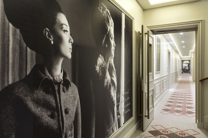 Imagen de los interiores del Hotel La Clef Tour Eiffel Paris. Foto 16