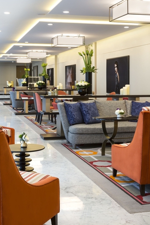 Imagen de los interiores del Hotel La Clef Tour Eiffel Paris The Crest Collection. Foto 12