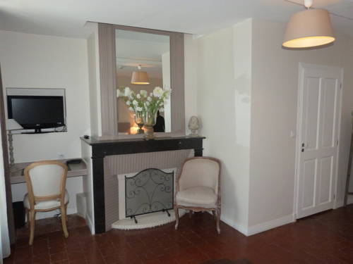 Imagen de la habitación del Hotel La Closeraie. Foto 8