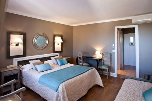 Imagen de la habitación del Hotel La C&ocirc;te Bleue. Foto 4
