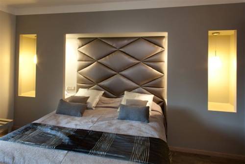 Imagen de la habitación del Hotel La C&ocirc;te Bleue. Foto 5