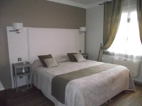 Imagen de la habitación del Hotel La C&ocirc;te Bleue. Foto 10