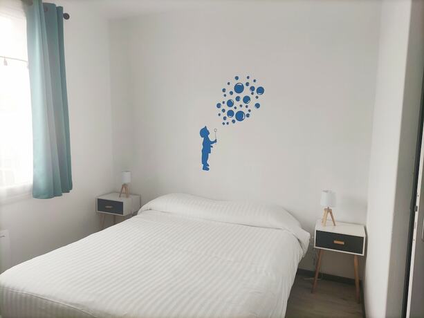 Imagen de la habitación del Hotel La C&ocirc;te de Lumi&egrave;re. Foto 18