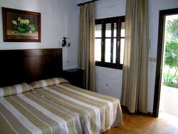 Imagen de la habitación del Hotel La Codorniz. Foto 19